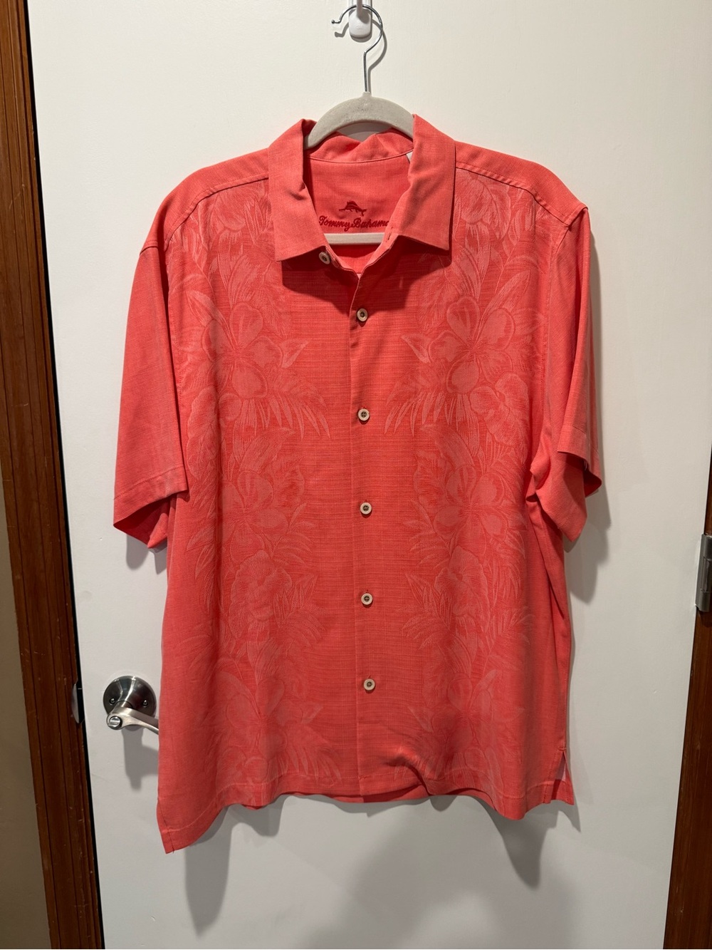 Tommy Bahama Coral-salmon Tropical Shirt 100% Silk